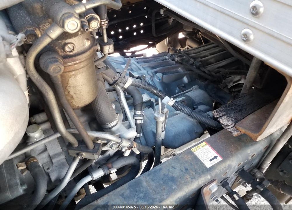2015 ISUZU NPR DSL REG AT VIN: JALC4W163F7000371
