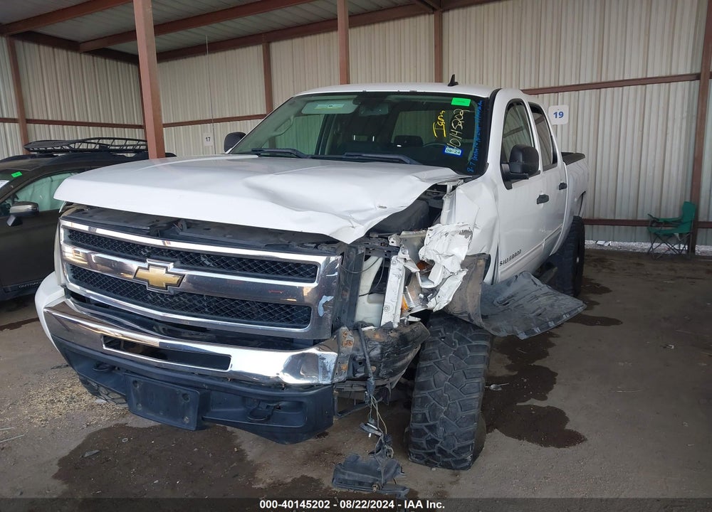 2011 CHEVROLET SILVERADO 1500 LT VIN: 3GCPKSE38BG370134