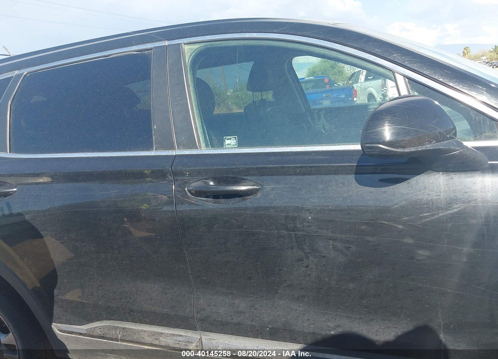 2019 HYUNDAI SANTA FE SE VIN: 5NMS23AD3KH011809
