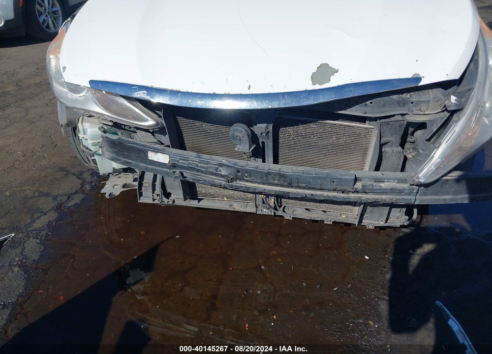 2013 HYUNDAI SONATA GLS VIN: 5NPEB4AC9DH636540