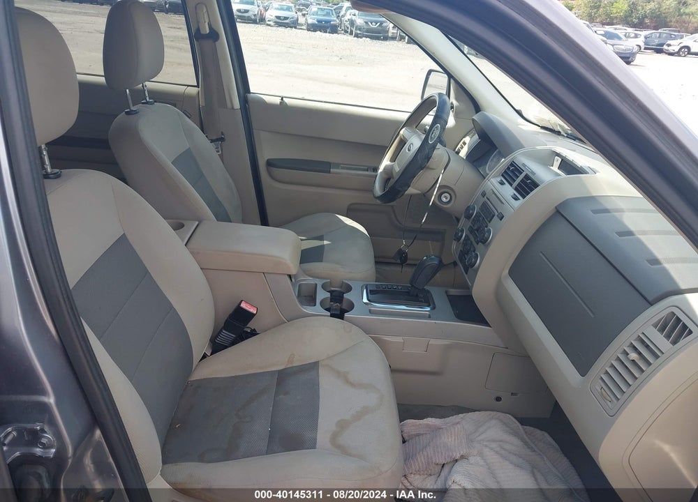2008 FORD ESCAPE XLT VIN: 1FMCU93Z48KC25551