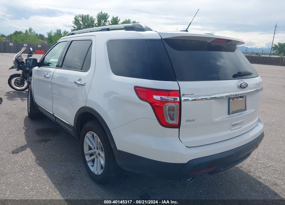 2015 FORD EXPLORER XLT VIN: 1FM5K8D82FGA85000