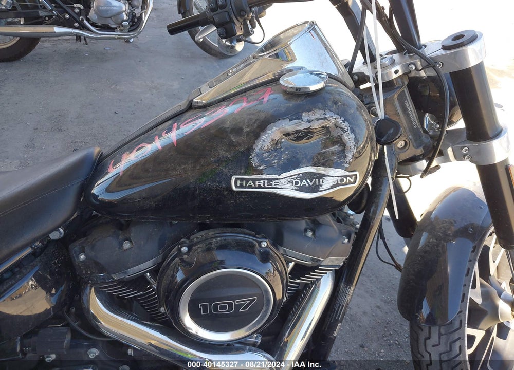 2019 HARLEY-DAVIDSON FLSB VIN: 1HD1YMJ35KC013033
