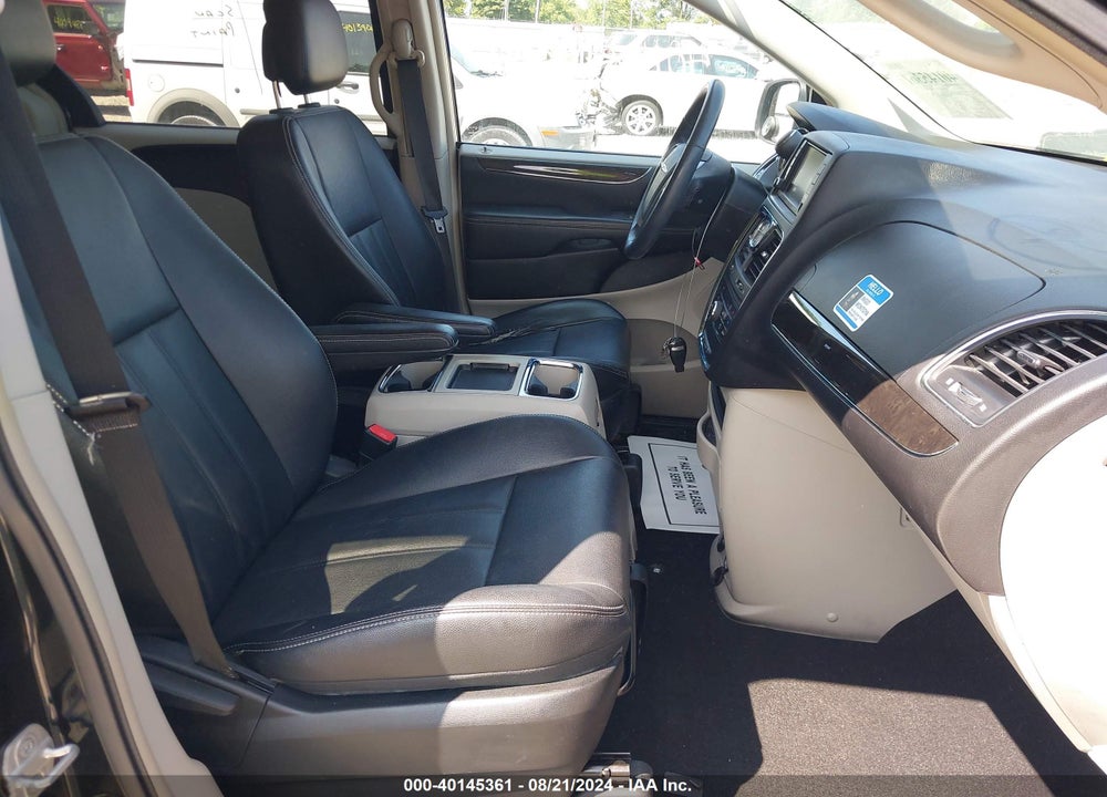 2014 CHRYSLER TOWN & COUNTRY TOURING VIN: 2C4RC1BG2ER111645