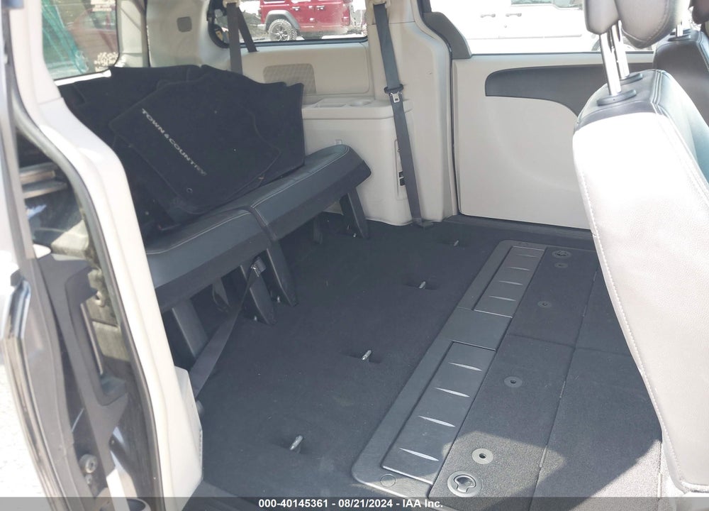 2014 CHRYSLER TOWN & COUNTRY TOURING VIN: 2C4RC1BG2ER111645