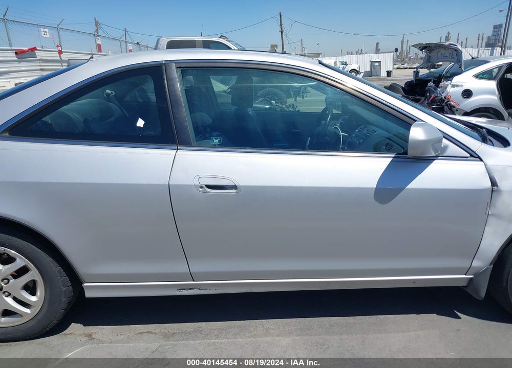 2001 HONDA ACCORD 3.0 EX VIN: 1HGCG22511A015813