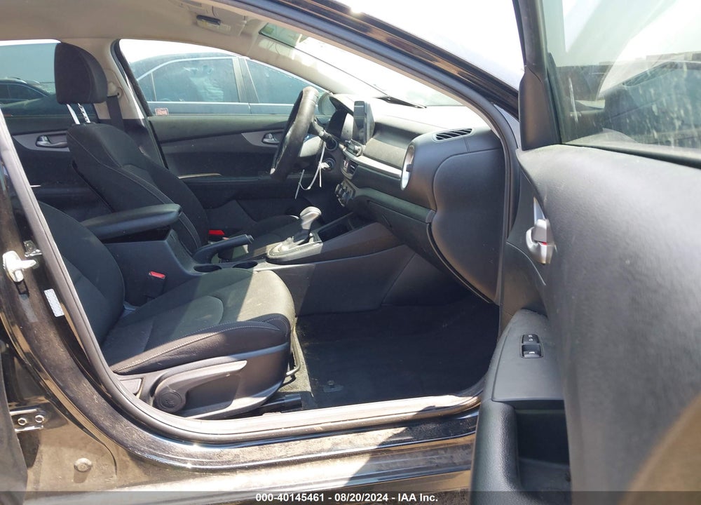 2021 KIA FORTE LXS VIN: 3KPF24AD3ME350300