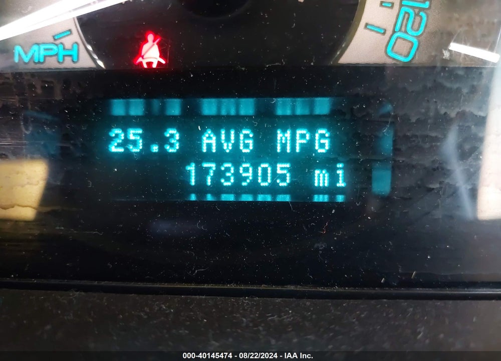 2010 MERCURY MILAN VIN: 3MEHM0JA2AR639396