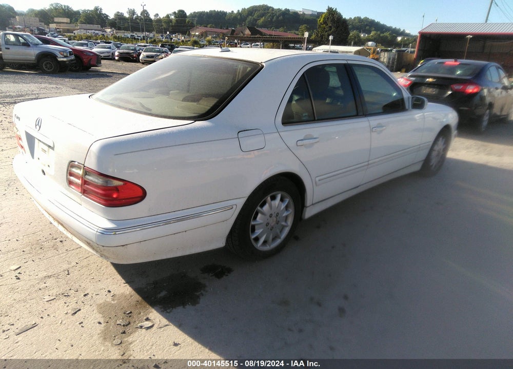 2001 MERCEDES-BENZ E 320 VIN: WDBJF65J61B191189