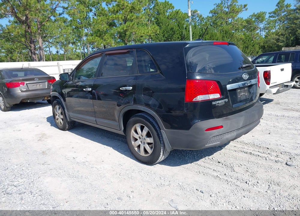 2012 KIA SORENTO LX VIN: 5XYKT3A18CG259777