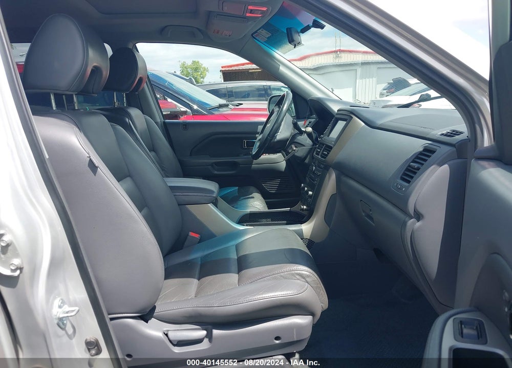 2006 HONDA PILOT EX-L VIN: 2HKYF18796H548874