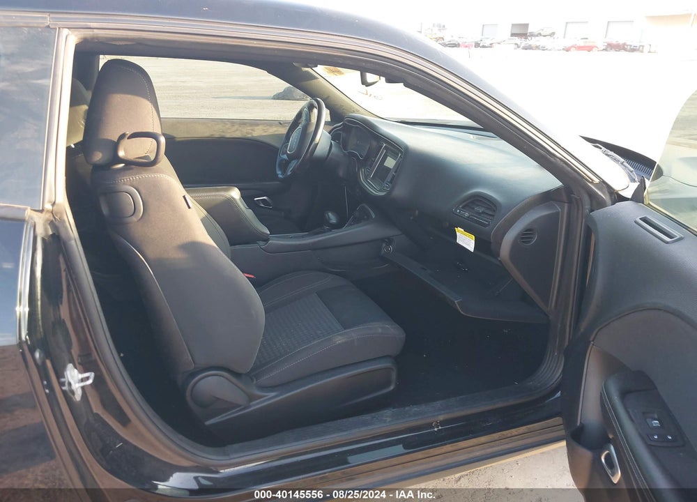 2019 DODGE CHALLENGER SXT VIN: 2C3CDZAG6KH665876