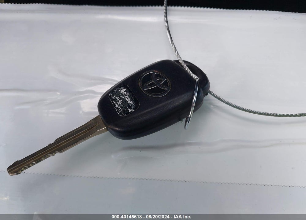 2015 TOYOTA CAMRY LE VIN: 4T4BF1FK8FR497811