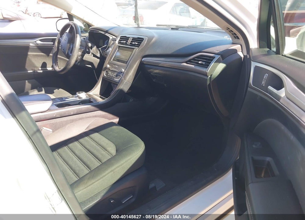 2019 FORD FUSION VIN: 3FA6P0HD8KR178891
