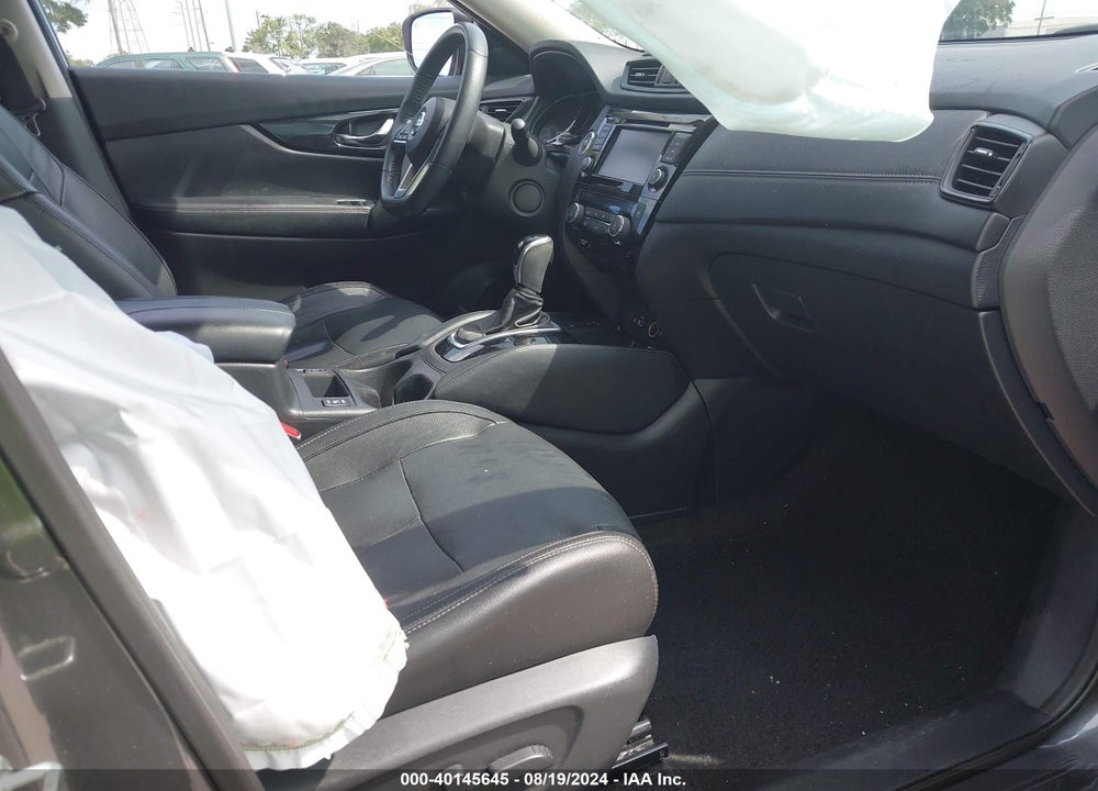 2019 NISSAN ROGUE SL VIN: 5N1AT2MT5KC803959