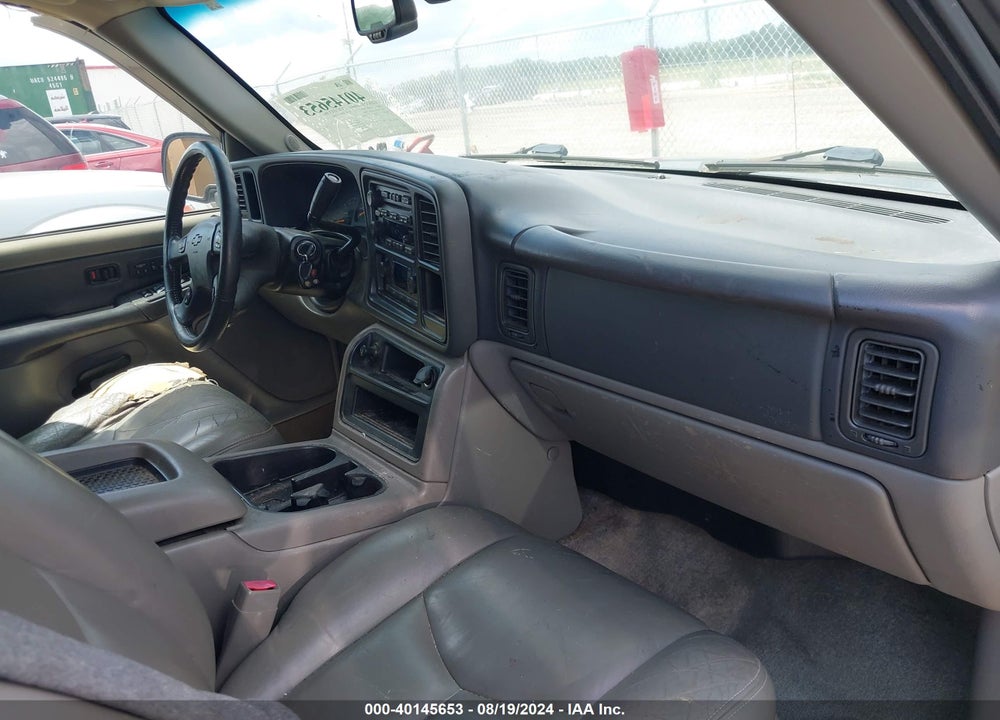 2003 CHEVROLET SUBURBAN 1500 LT VIN: 3GNEC16Z03G259846