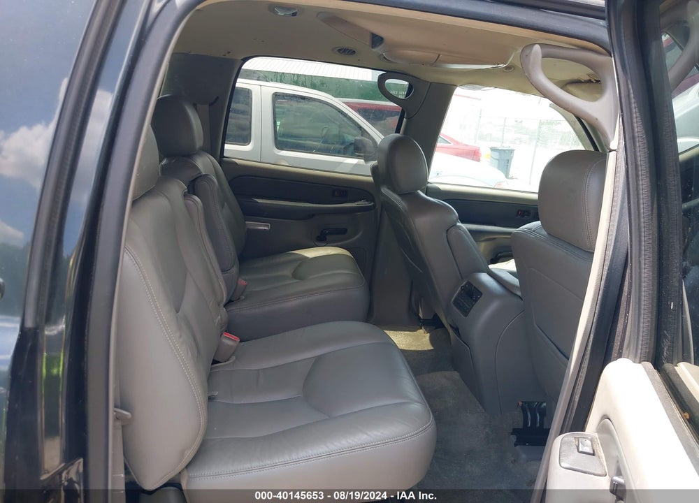 2003 CHEVROLET SUBURBAN 1500 LT VIN: 3GNEC16Z03G259846