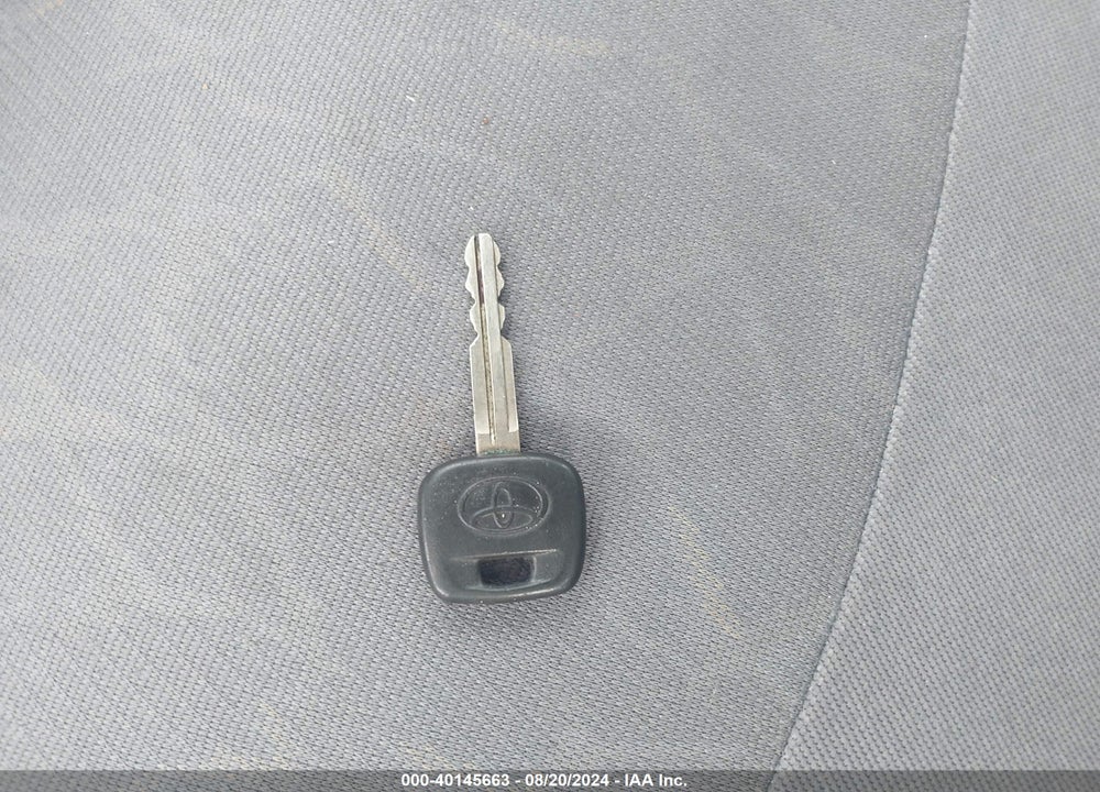 2005 TOYOTA ECHO VIN: JTDBT123150355893
