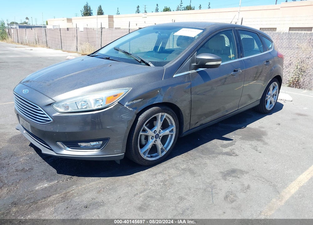 2015 FORD FOCUS TITANIUM VIN: 1FADP3N20FL300482