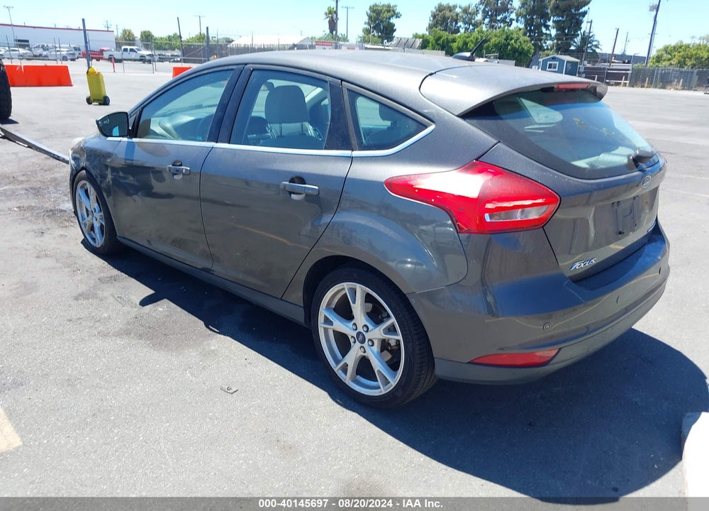 2015 FORD FOCUS TITANIUM VIN: 1FADP3N20FL300482