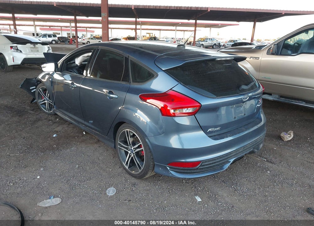 2018 FORD FOCUS ST VIN: 1FADP3L91JL270949