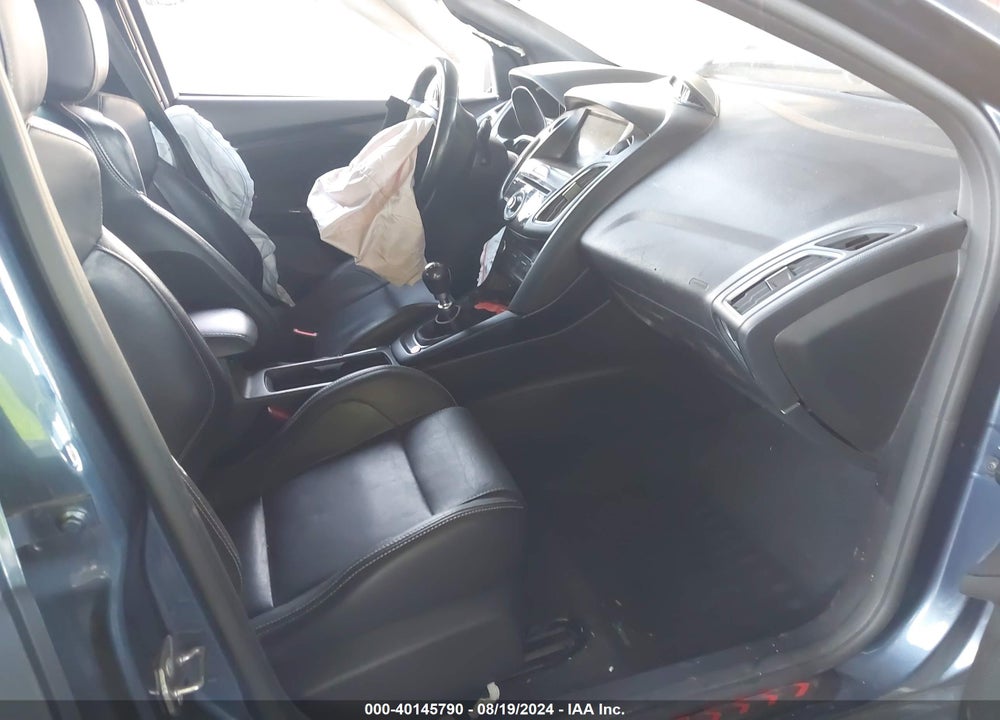 2018 FORD FOCUS ST VIN: 1FADP3L91JL270949