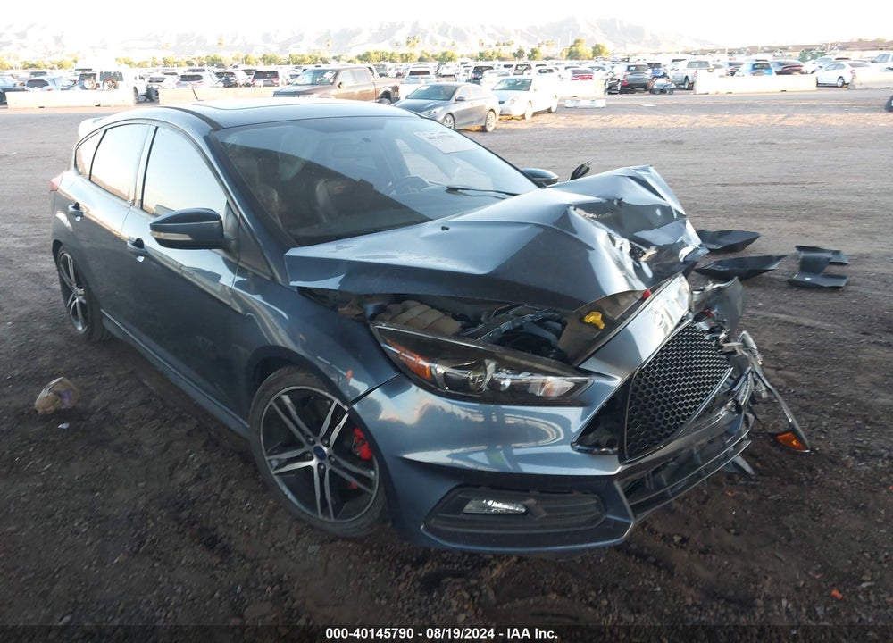 2018 FORD FOCUS ST VIN: 1FADP3L91JL270949