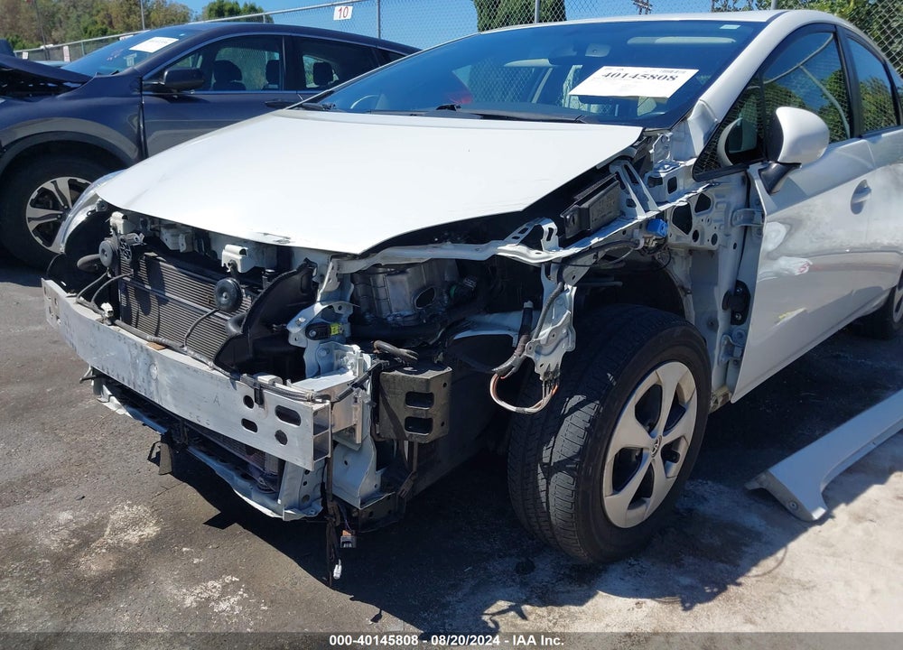 2015 TOYOTA PRIUS FOUR VIN: JTDKN3DU2F0469611