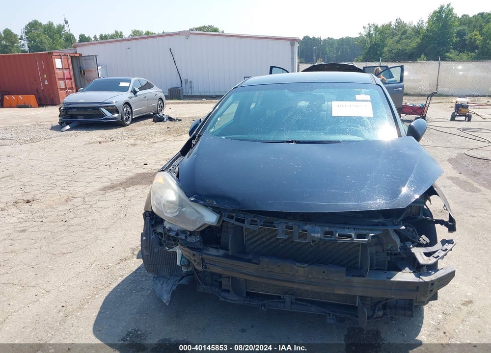 2014 KIA FORTE VIN: KNAFX4A69E5240137