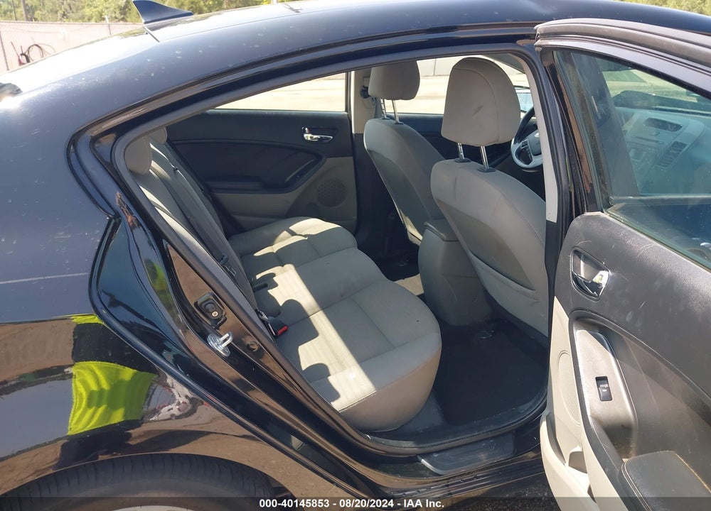 2014 KIA FORTE VIN: KNAFX4A69E5240137