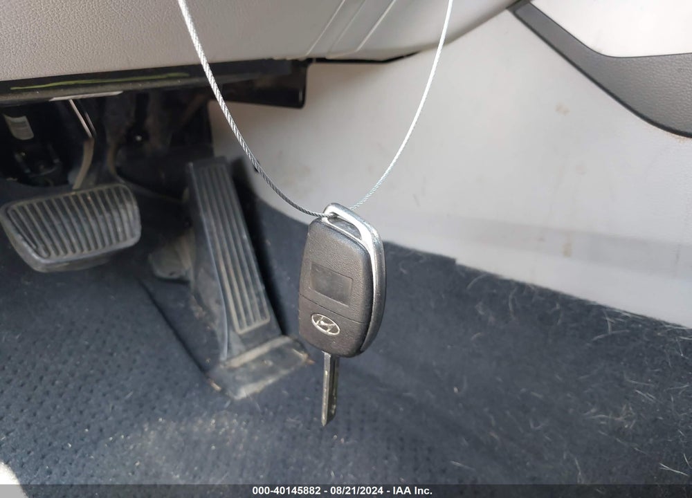 2015 HYUNDAI SONATA SE VIN: 5NPE24AF0FH094712