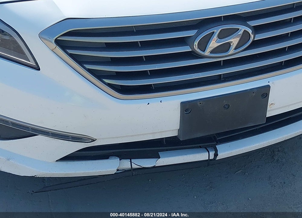 2015 HYUNDAI SONATA SE VIN: 5NPE24AF0FH094712