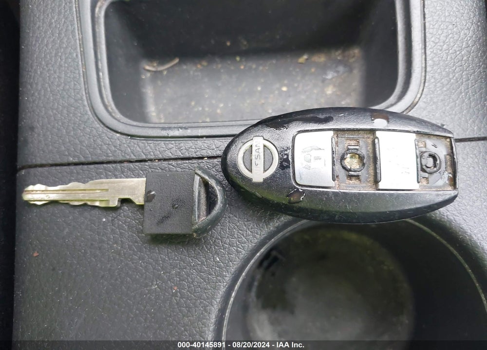 2013 NISSAN SENTRA SL VIN: 3N1AB7AP6DL666343