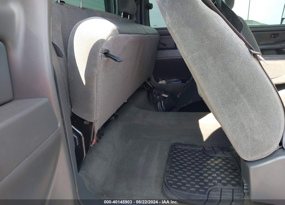 2006 CHEVROLET SILVERADO 2500HD LT1 VIN: 1GCHK29D66E177663