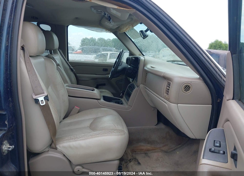 2005 GMC YUKON XL 1500 SLT VIN: 1GKEC16Z35R131357