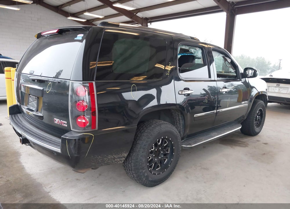 2012 GMC YUKON DENALI VIN: 1GKS2EEF2CR321412