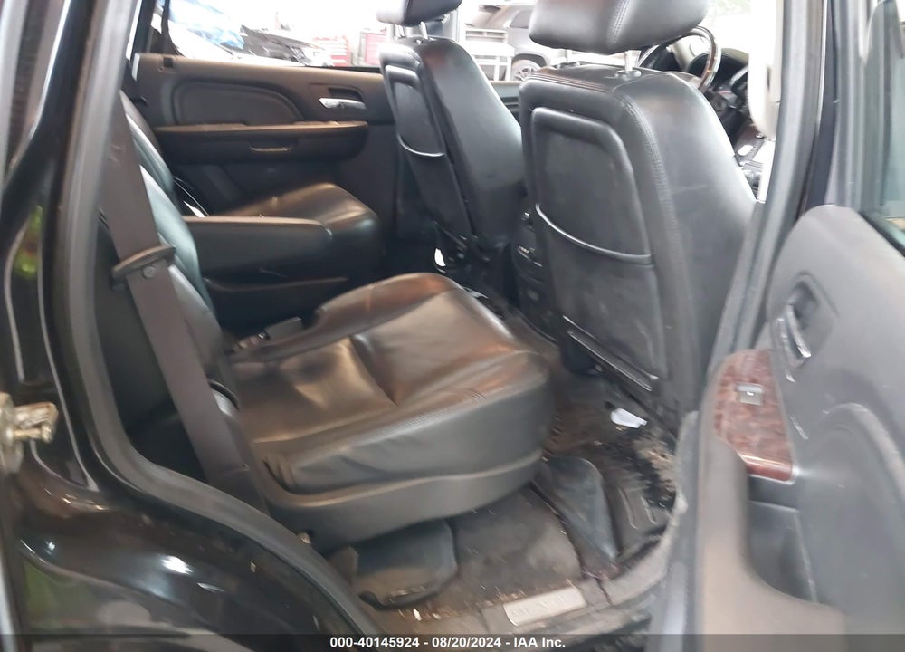 2012 GMC YUKON DENALI VIN: 1GKS2EEF2CR321412
