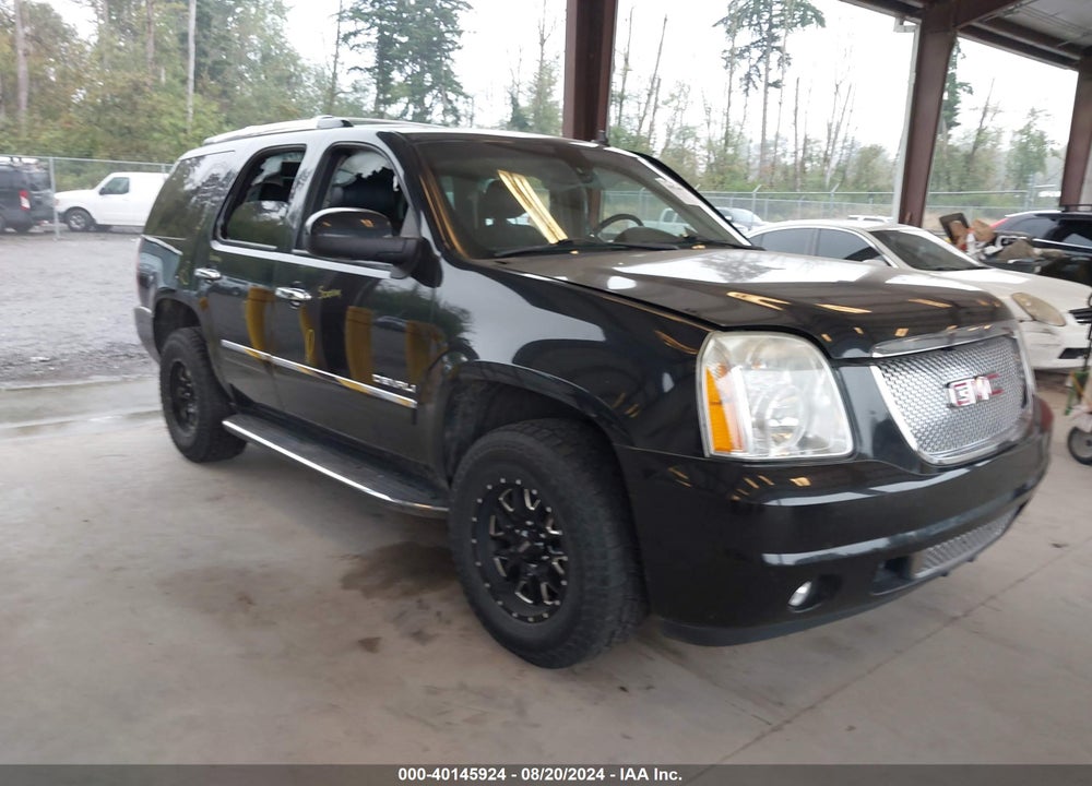 2012 GMC YUKON DENALI VIN: 1GKS2EEF2CR321412