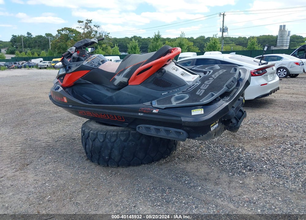 2011 SEADOO RXT VIN: YDV05691E111