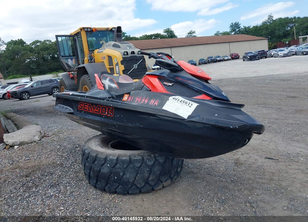 2011 SEADOO RXT VIN: YDV05691E111