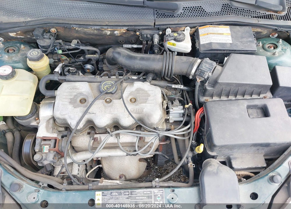2000 FORD FOCUS SE VIN: 1FAFP36P6YW195516