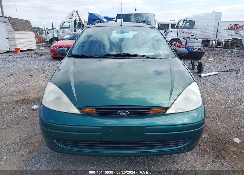 2000 FORD FOCUS SE VIN: 1FAFP36P6YW195516