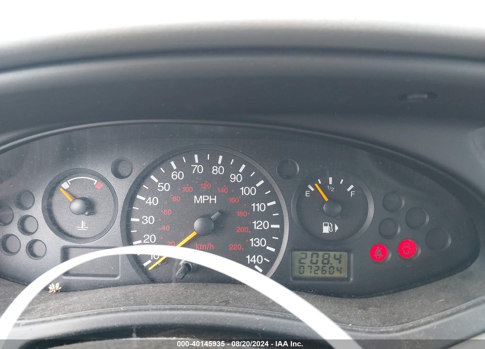 2000 FORD FOCUS SE VIN: 1FAFP36P6YW195516