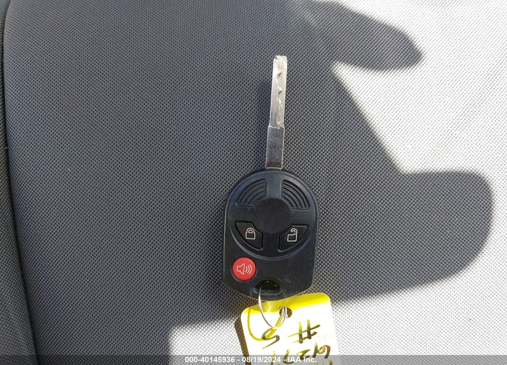 2016 FORD ESCAPE SE VIN: 1FMCU9GX2GUB61277