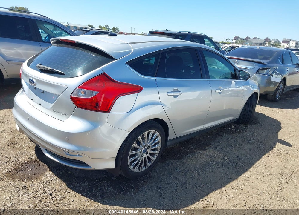 2012 FORD FOCUS TITANIUM VIN: 1FAHP3N28CL467900