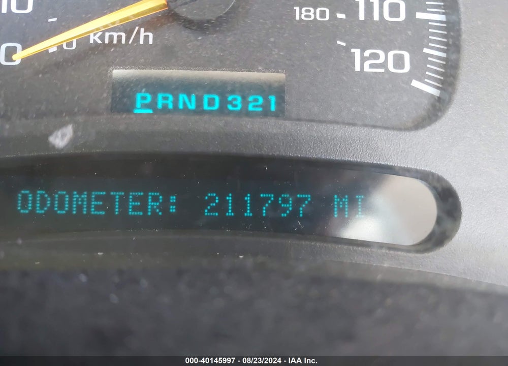 2004 CHEVROLET SILVERADO 2500HD LS VIN: 1GCHK23U14F184181