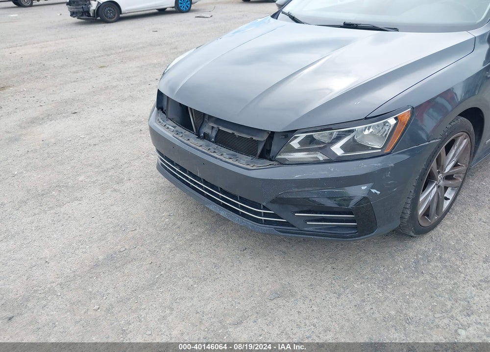 2016 VOLKSWAGEN PASSAT 1.8T R-LINE VIN: 1VWAT7A3XGC033669