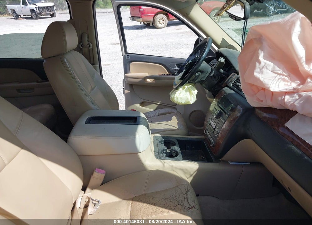 2007 CHEVROLET TAHOE VIN: 1GNFC13J07R137934