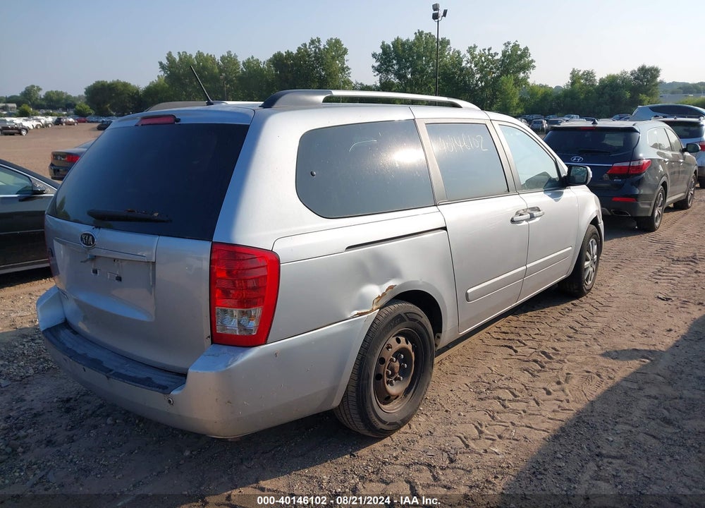 2011 KIA SEDONA LX VIN: KNDMG4C70B6368966