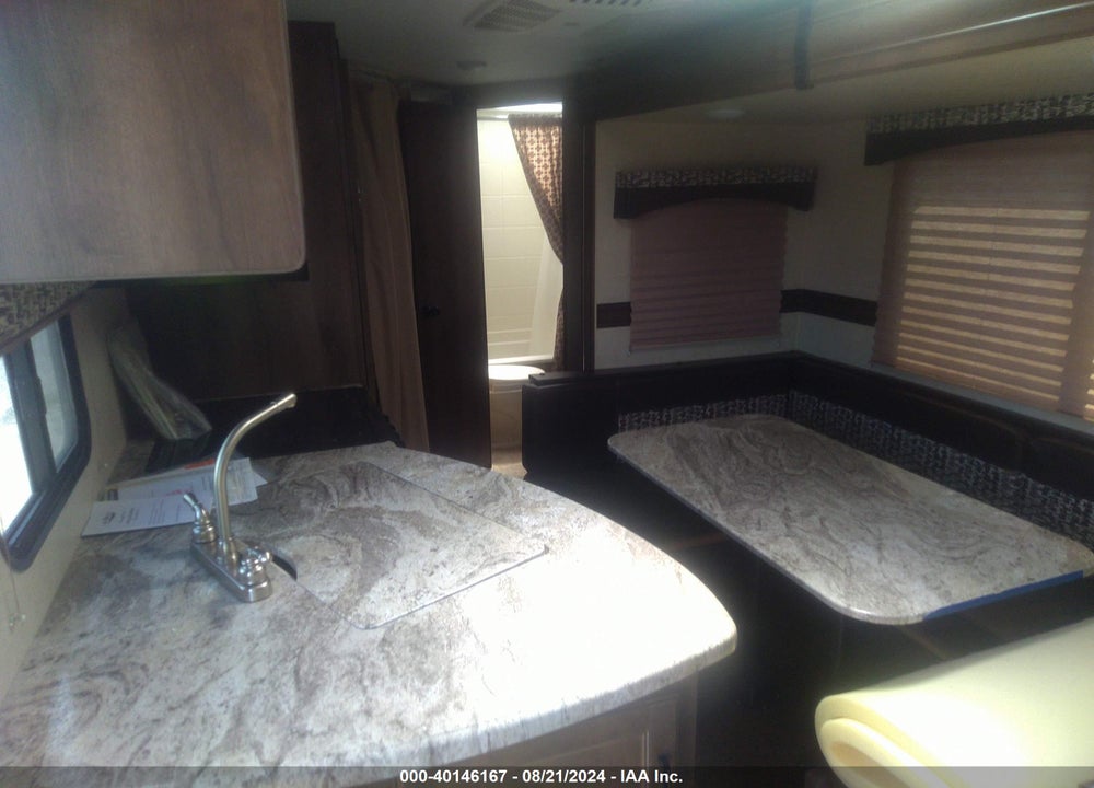 2018 KZ SPREE C241BHK VIN: 4EZTL252XJ8035365